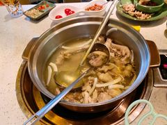 椰子鸡汤-润园四季椰子鸡火锅(海上世界店)
