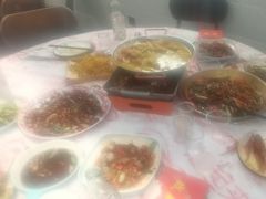 -老班长·小龙虾·鲜货烧烤大排档(金街美地店)