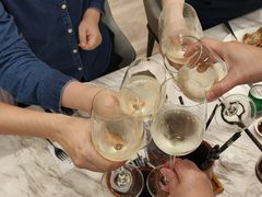 白葡萄酒-温德姆至尊酒店·璇全日餐厅