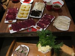 -牛很鲜潮汕牛肉火锅(朝晖路店)