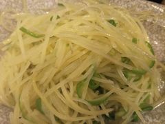 -鲁小三·大骨自助(金山总店)
