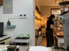 -Line 咖啡(石厦花园店)