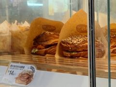 鸡腿堡-85度C(上海秀沿路店)