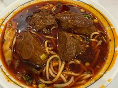 -易毛特色牛肉面(解放碑步行街店)