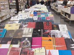 -先锋书店(五台山总店)