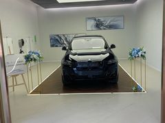 -深圳创丰宝宝马4S店(龙岗中心区店)