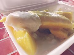 -芒果糯米饭摊子