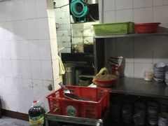 -石灰市毛记烧鸡公(解放碑店)