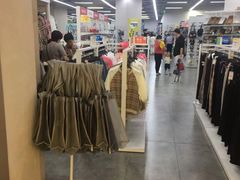 -BIGOFFS 超级折扣(仁恒伊势丹店)