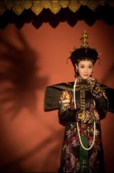 点击看大图 -九月鹰飞汉服摄影工作室