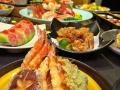 -铭牛烧肉·和牛海鲜自助(高新月牙湖店)