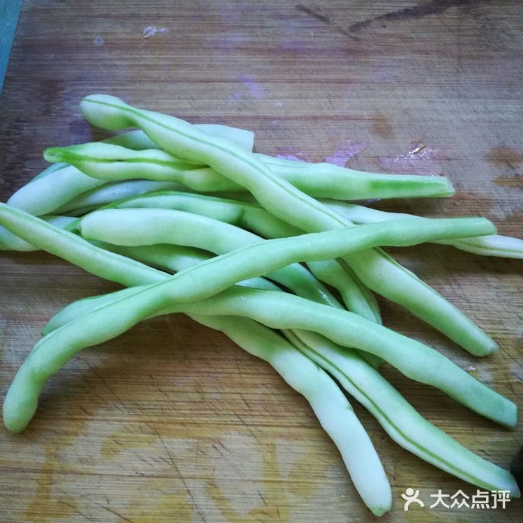 吃米饭的好伴侣之四季豆炒肉!