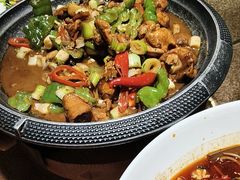 -大胡同天津菜·海肠捞饭·津门皮皮虾锅贴一绝(西姜井店)