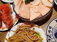 -旧街市鲜货老火锅(大光路店)