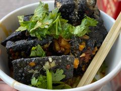 -黑色经典臭豆腐·湖南特产(步行街店)