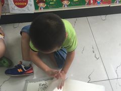 -新华书店(解放中路店)