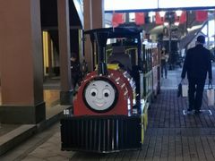-王府井奥莱临潼小镇(临潼店)