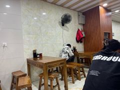 -刘信牛羊肉泡馍小炒(回民街店)