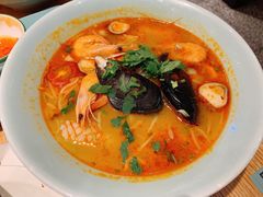 酸辣海鲜汤河粉-米纸越南小馆(金鹰世界店)