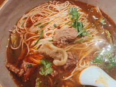 黄焖牛腩面-哇蛙牛功夫面渝都料理(龙阳广场店)