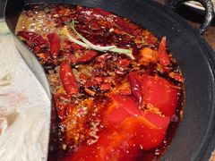 鸳鸯锅红汤配三鲜锅-萍姐火锅·公路夜市(武汉首店)