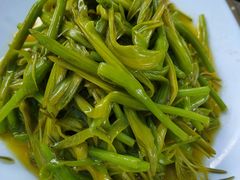 黄花菜-老幺泉水鸡