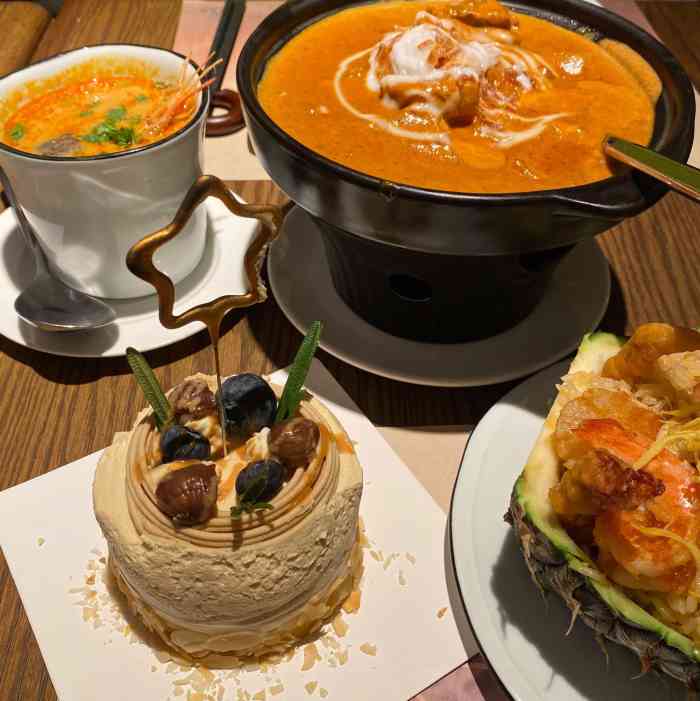 lian尚莲越泰料理(太古汇店)-"地址99位于太古汇顶楼露台区 电梯上