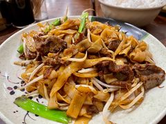 干炒牛河-桃苑烧腊饭店