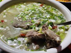 清炖羊脖-范记靖远羊羔肉(博物馆店)