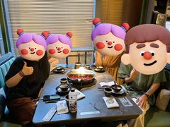 -湊湊火锅·茶憩(杭州湖滨银泰in77店)