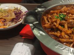 -胖哥俩肉蟹煲(石家庄长安万达店)
