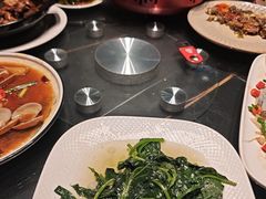 -鑫悦楼煎蟹·16年海鲜大排档