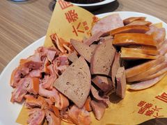 -六泰居·尔滨地标·东北菜(泰山路店)