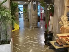 -HIGH FIVE哈福手工汉堡(桂林路店)