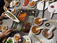 -海底捞火锅(宝龙广场夜宵主题店)