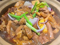 -沙胆彪炭炉牛杂煲(上海日月光广场店)