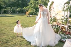 -珠海女王嫁衣馆(珠海左右创意园店)