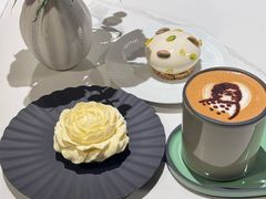 -潮一不贰·法式甜品·生日蛋糕·西式简餐(外滩店)