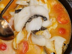 -云海肴·汽锅鸡·云南菜(天山百盛优客店)