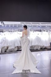 -MANLI BRIDAL婚纱