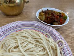 -歹歹的加个面过油肉拌面
