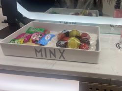 点击看大图 -MINX名珂斯·烫染形象设计