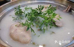 Mung Bean and Vanilla Broth with Premium Pigeon