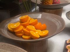 -钱小奴海鲜自助黑金店(杭州滨江龙湖店)