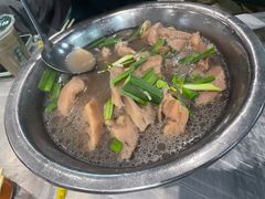 猪弯骨藕汤-小民大排档(光谷店)