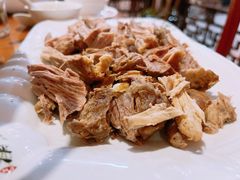 蒜泥才骨肉-老六杀猪菜(进乡街店)