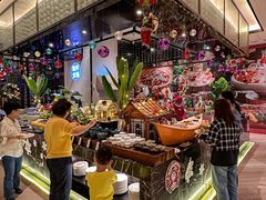-广州万富希尔顿酒店·感趣自助餐厅·金秋蟹宴生蚝海鲜刺身烧烤