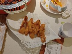 -小鱼小牛(世欧广场店)