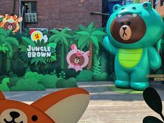 -LINE FRIENDS Garosu-gil Flagship Store