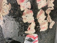 -小花猪韩式石板烤肉